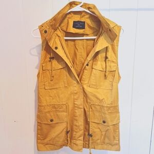 LOVE TREE Mustard Yellow Womens Vest Size S Very Good Condition Fall Fashion